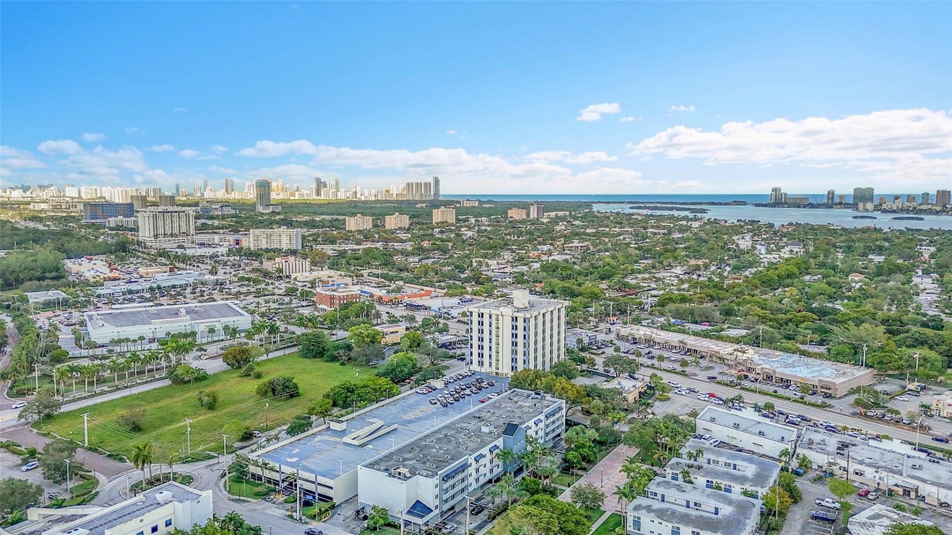 12550 Biscayne Boulevard, Unit 702, North Miami, FL 33181 Photo