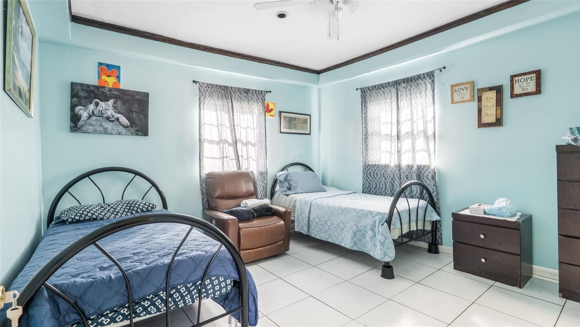 117 SW 1st Avenue, Hallandale Beach, FL 33009 Photo