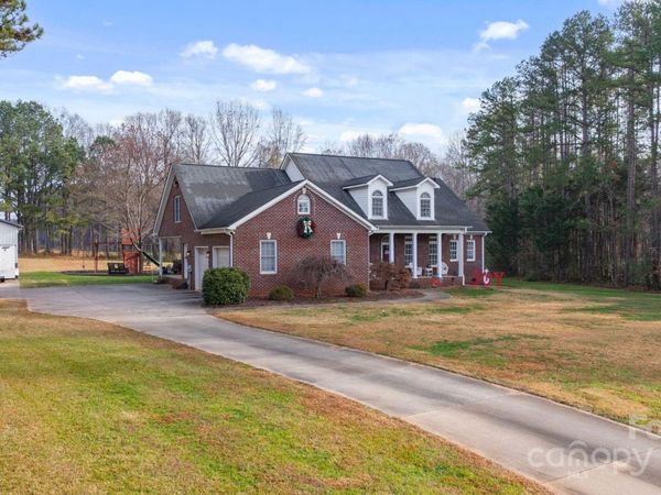 14425 Dori Drive, Huntersville, NC 28078
