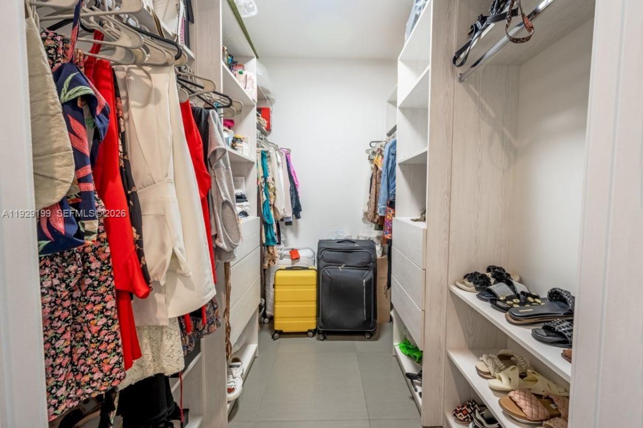 1100 Biscayne Blvd, Unit 3104, Miami, FL 33132 Photo