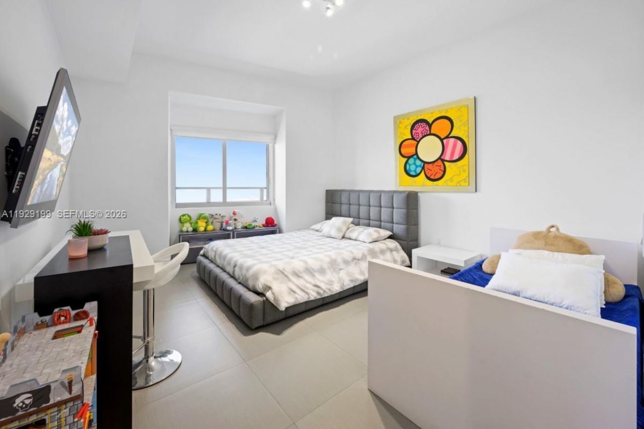 1100 Biscayne Blvd, Unit 3104, Miami, FL 33132 Photo