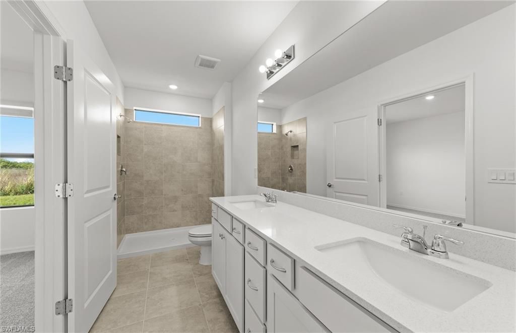 290 Silent Lake Dr, Lehigh Acres, FL 33936 Photo