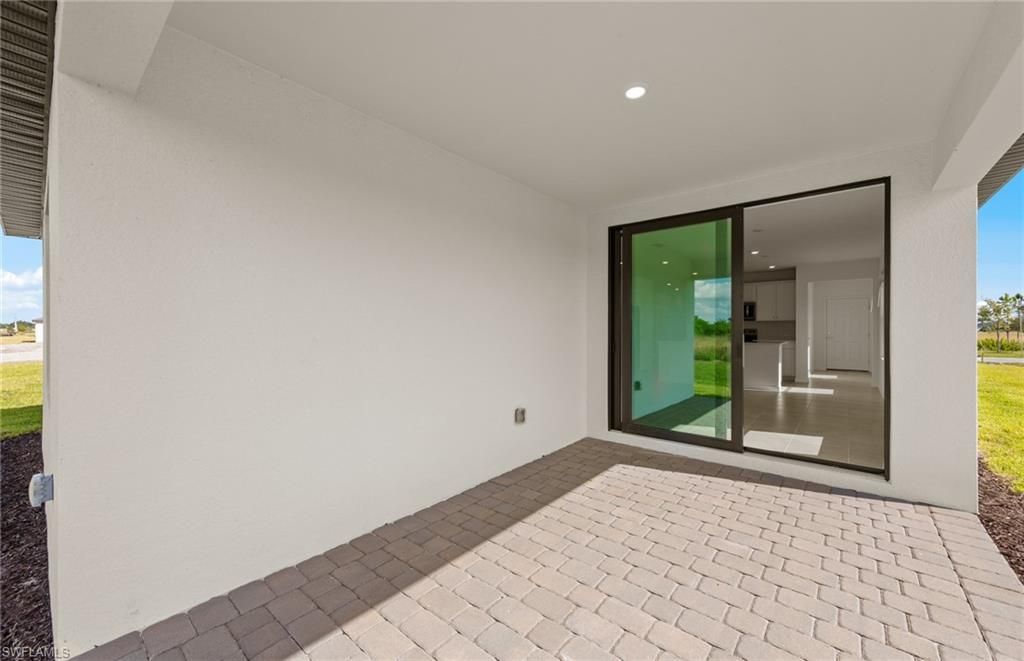 290 Silent Lake Dr, Lehigh Acres, FL 33936 Photo