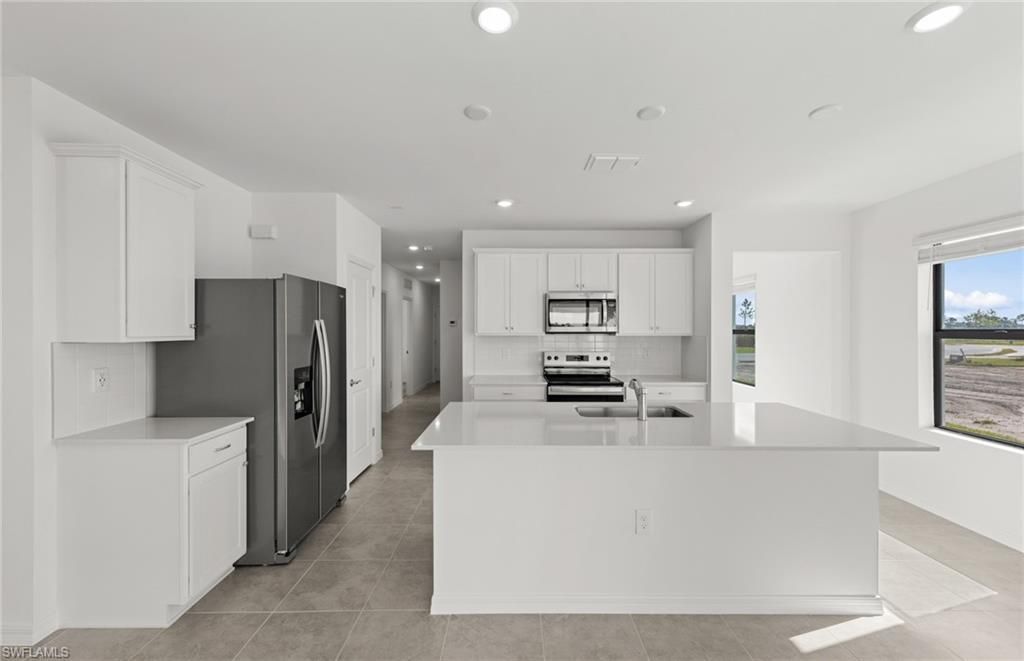 290 Silent Lake Dr, Lehigh Acres, FL 33936 Photo