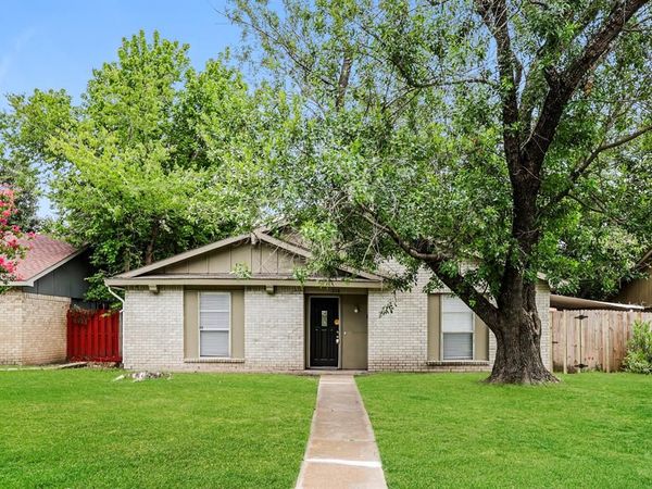 218 Long shadow Lane, Mesquite, TX 75149