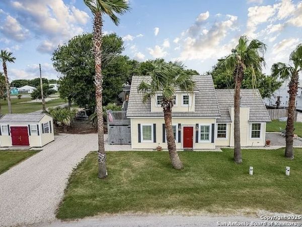 112 Wedig, Port LaVaca, TX 77979