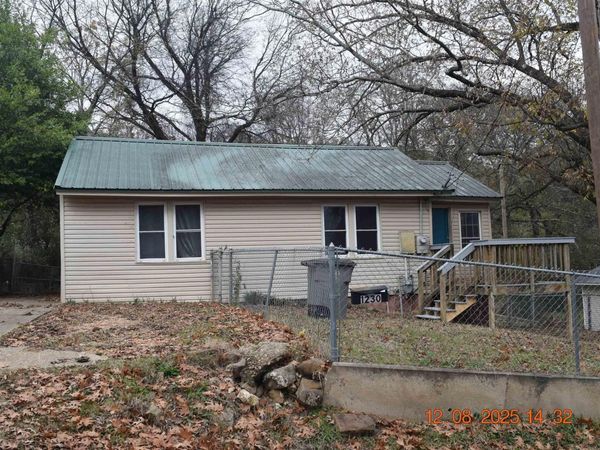 1230 Garland Avenue, Hot Springs, AR 71913