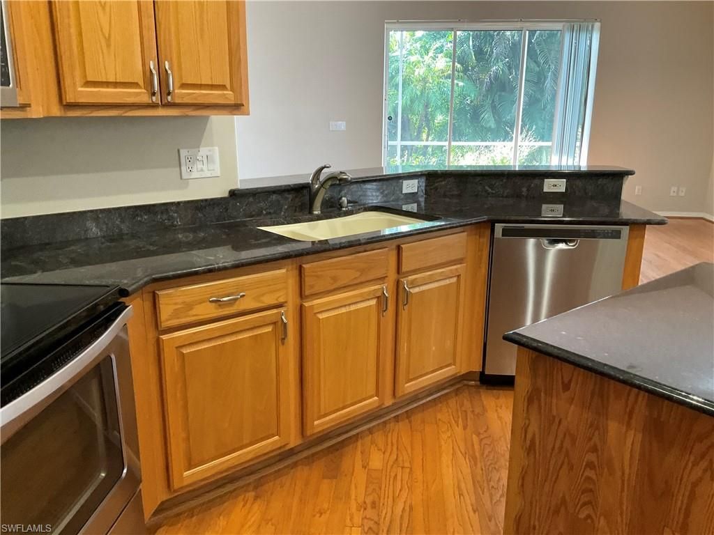 135 Glen Eagle Cir, Naples, FL 34104 Photo