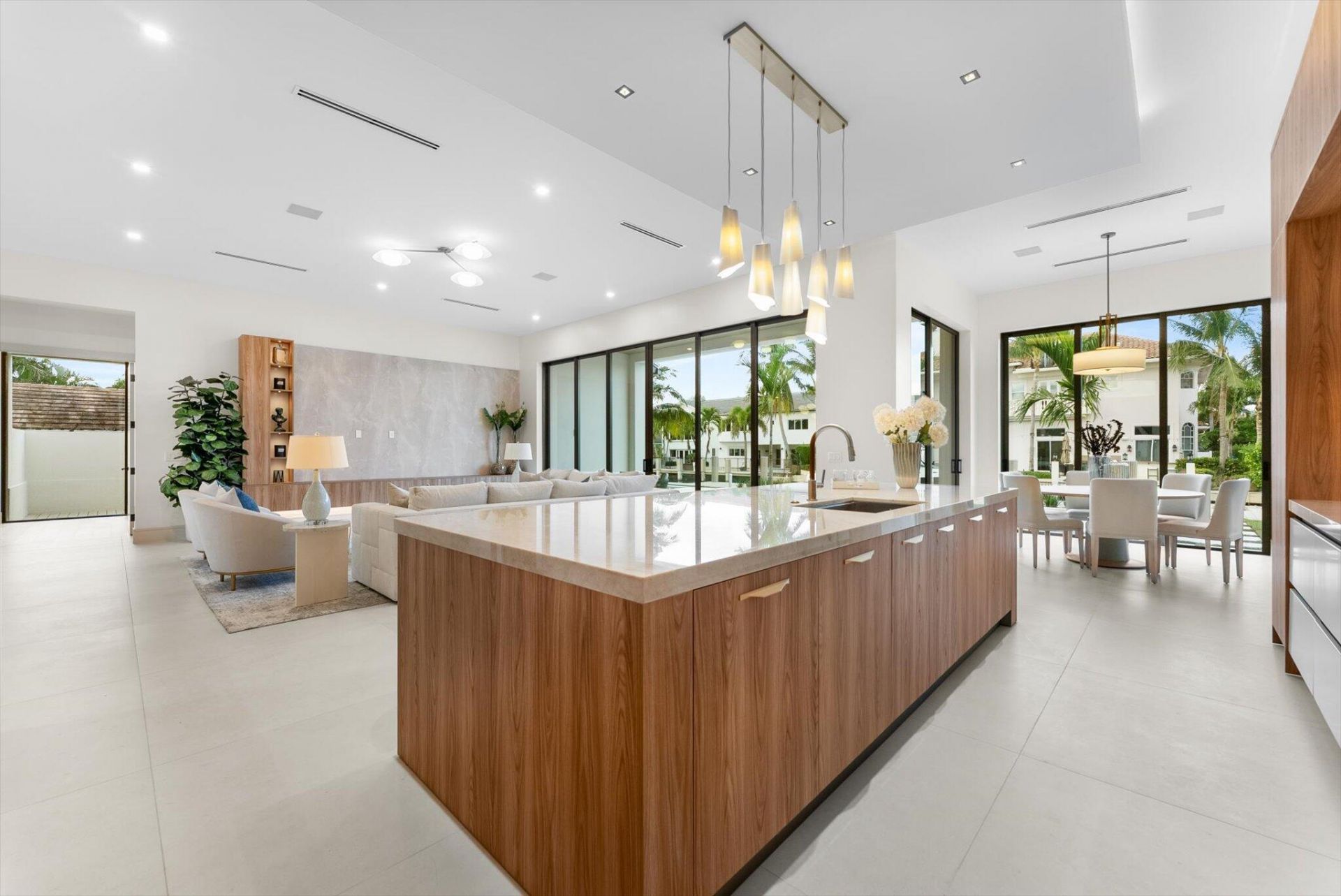 963 Dogwood Drive, Delray Beach, FL 33483 Photo