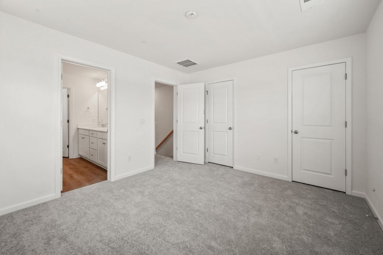 4633 Forest Hills Drive Photo 22