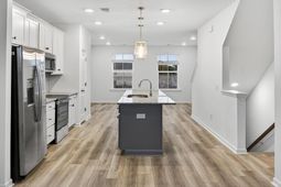 4633 Forest Hills Drive photo 4