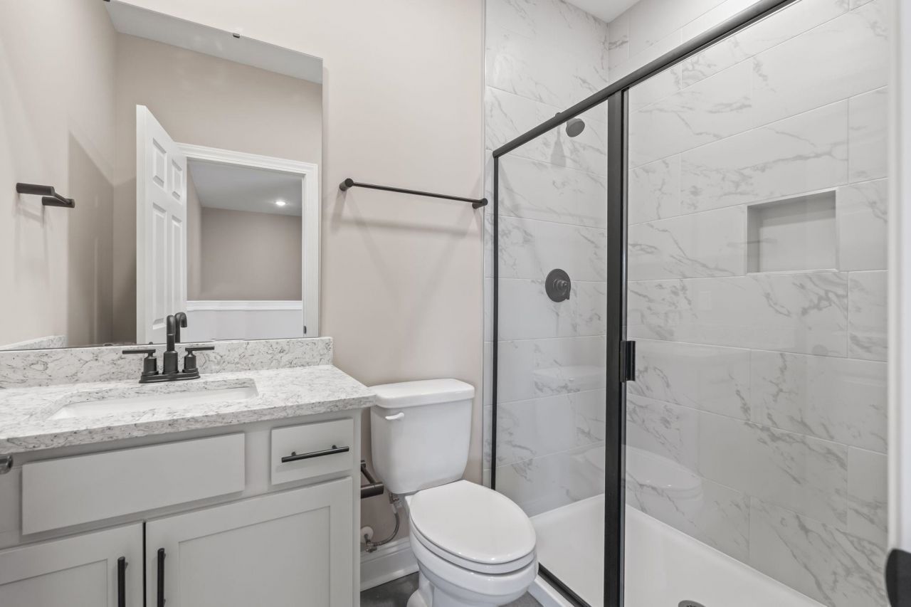 140 Palmetto Harbour Dr. Photo 32