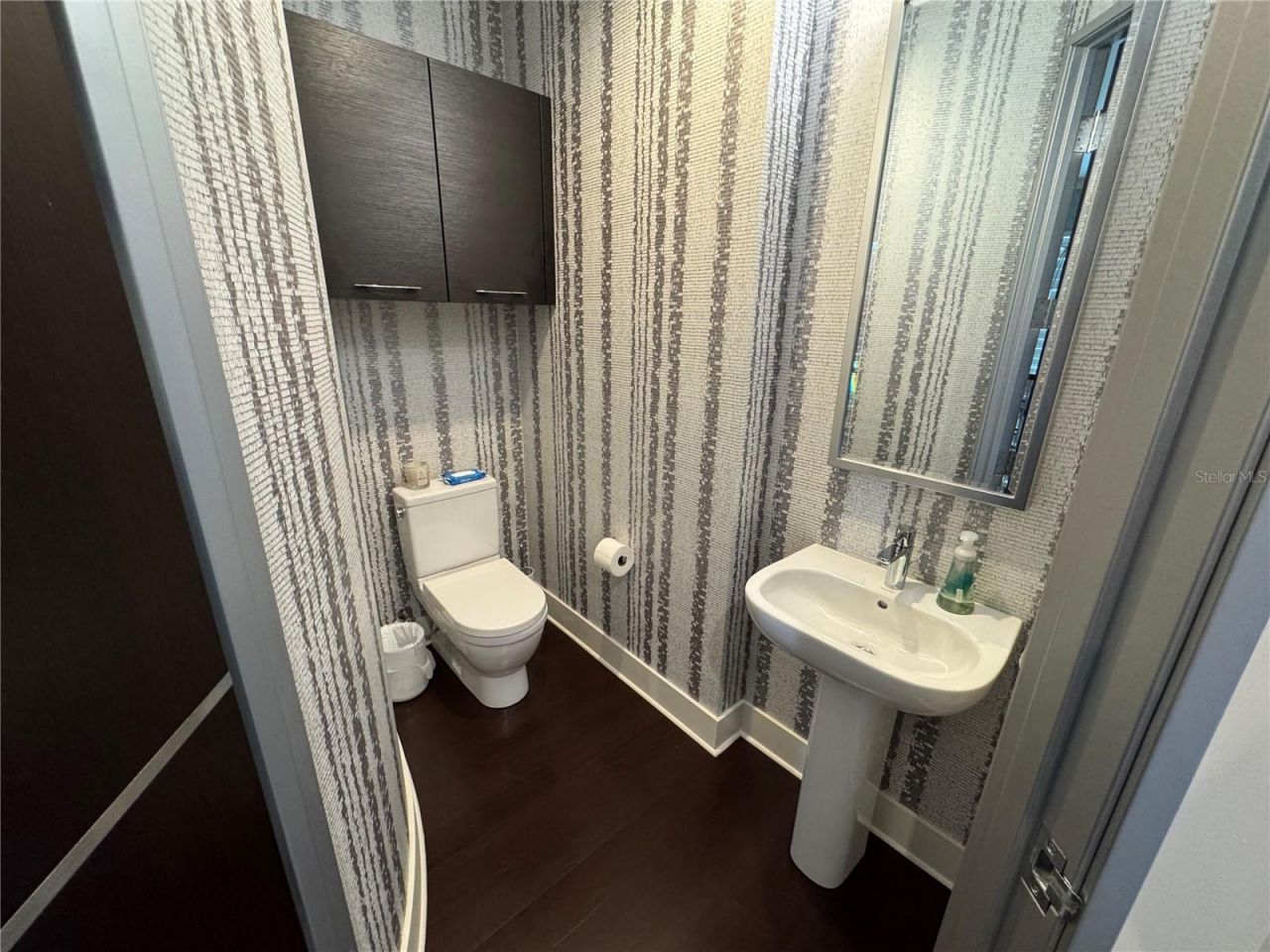 239 Cosmopolitan Court, Sarasota, FL 34236 Photo