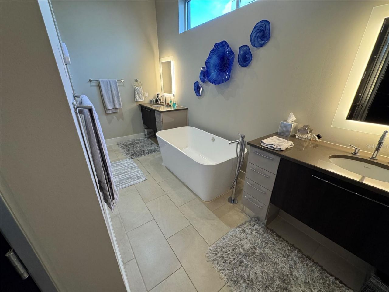 239 Cosmopolitan Court, Sarasota, FL 34236 Photo