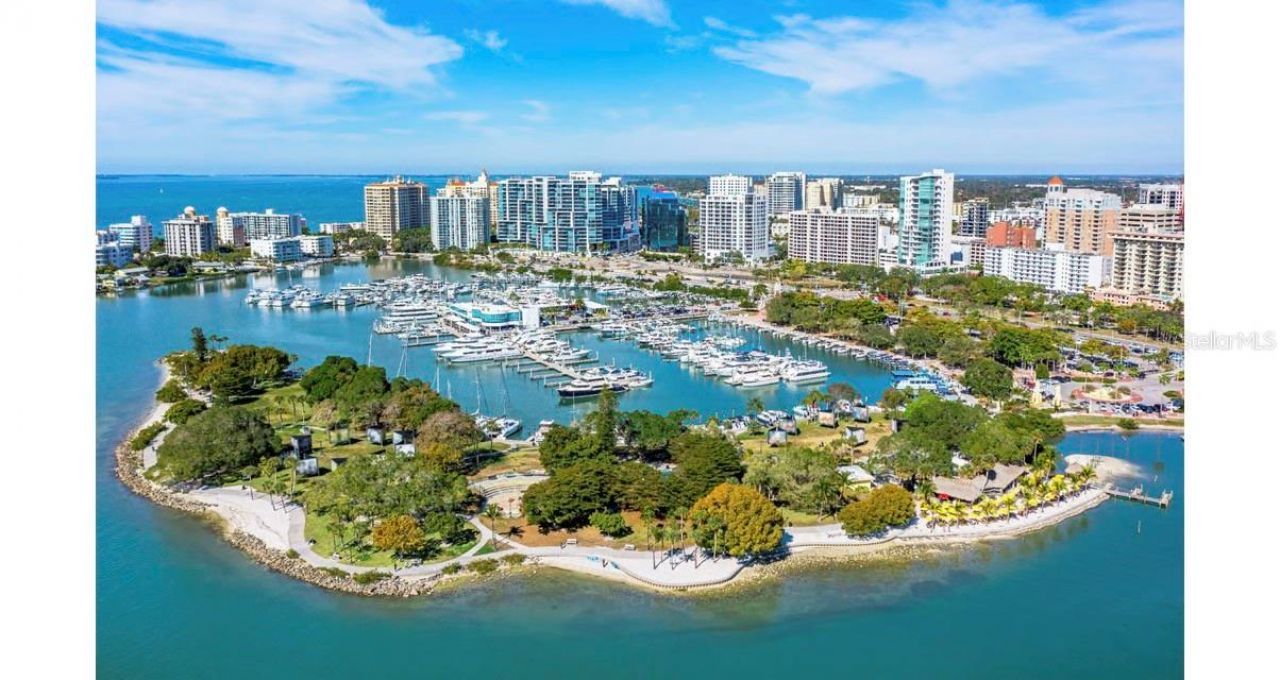 239 Cosmopolitan Court, Sarasota, FL 34236 Photo