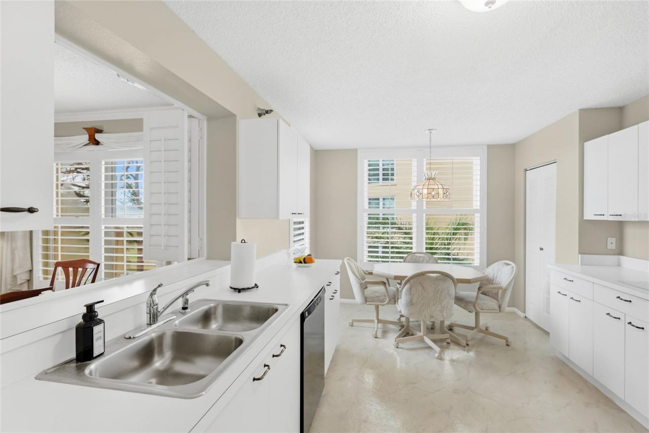 3750 Pinebrook Circle, Unit 308, Bradenton, FL 34209 Photo