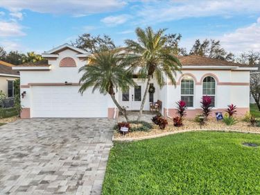 5127 44TH STREET W, BRADENTON, FL 34210