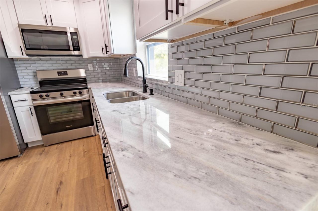 4501 20th Avenue S, Saint Petersburg, FL 33711 Photo