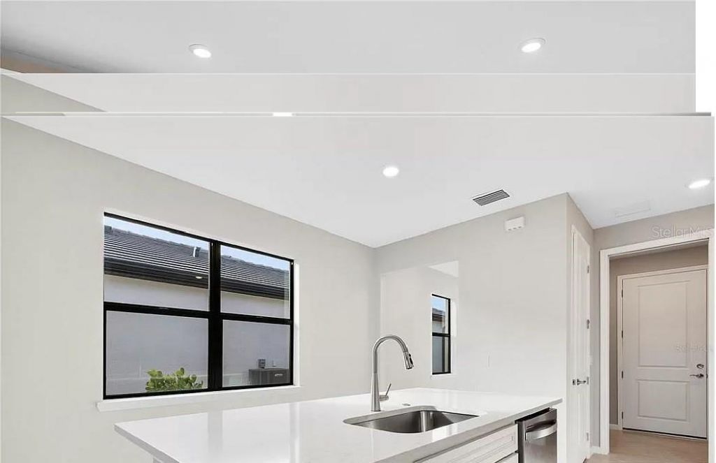 6319 Crested Eagle Lane, Nokomis, FL 34275 Photo