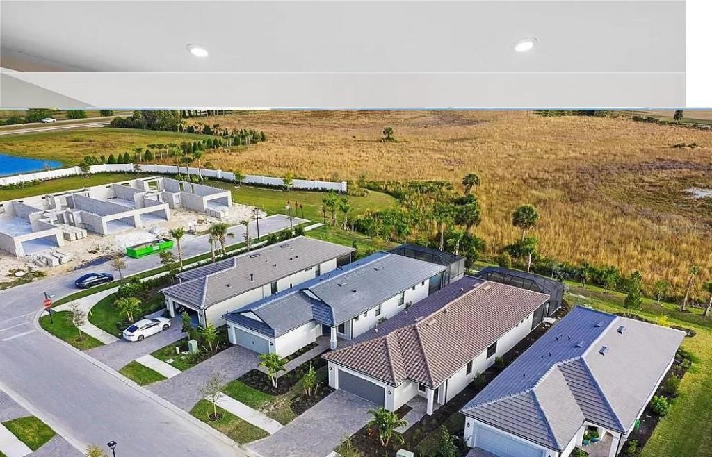 6319 Crested Eagle Lane, Nokomis, FL 34275 Photo