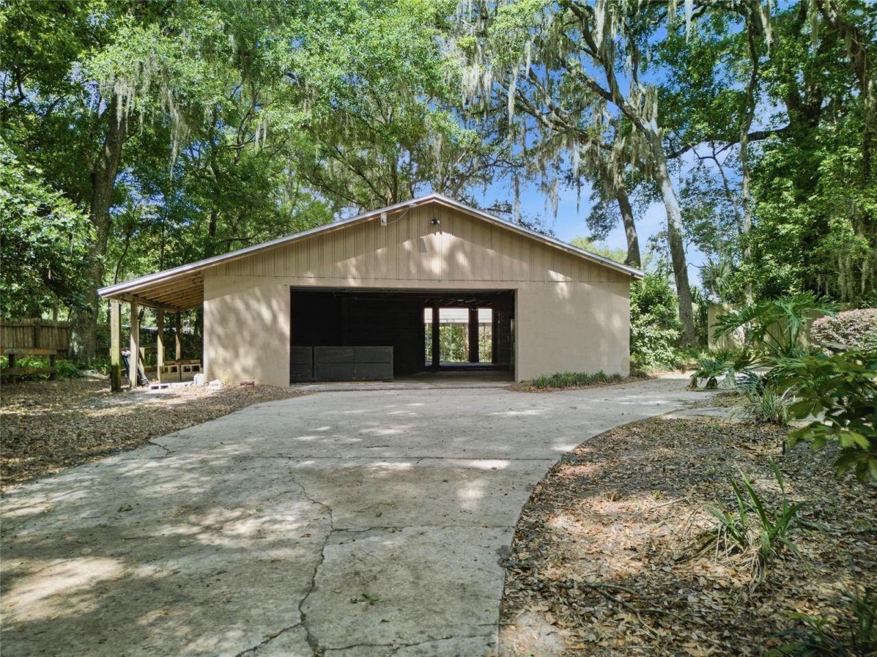560 N Lake Pleasant Road, Apopka, FL 32712 Photo