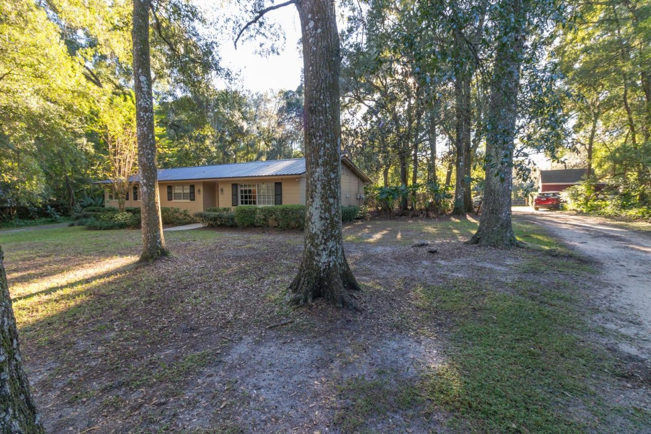 560 N Lake Pleasant Road, Apopka, FL 32712 Photo