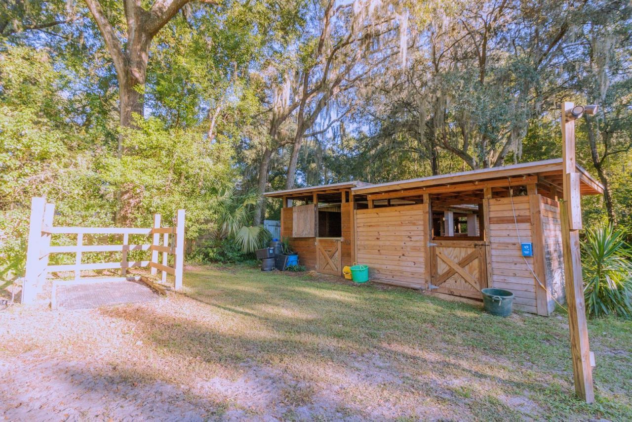 560 N Lake Pleasant Road, Apopka, FL 32712 Photo