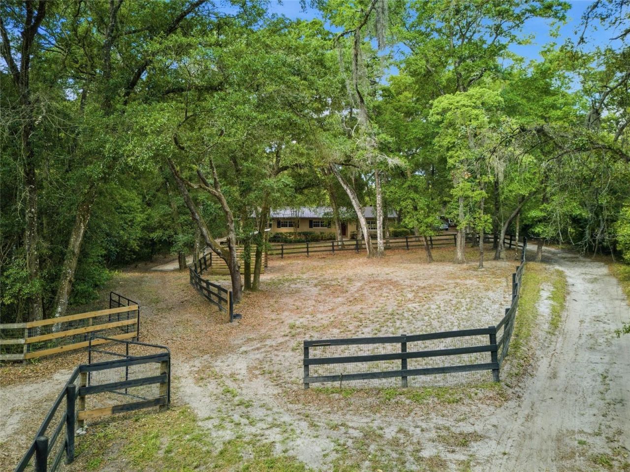 560 N Lake Pleasant Road, Apopka, FL 32712 Photo