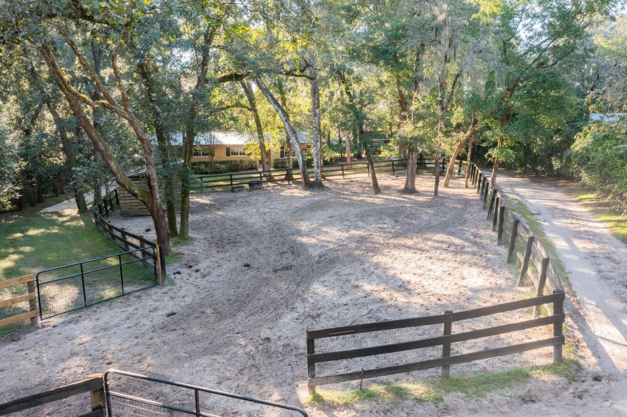 560 N Lake Pleasant Road, Apopka, FL 32712 Photo