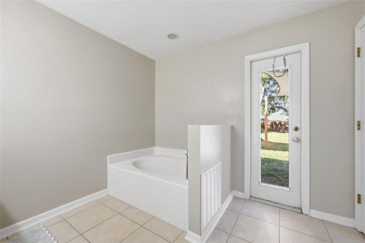 539 Granite Circle, Chuluota, FL 32766 Photo