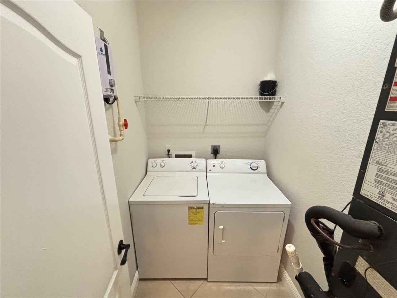 3719 S Lake Orlando Parkway, Unit 05, Orlando, FL 32808 Photo