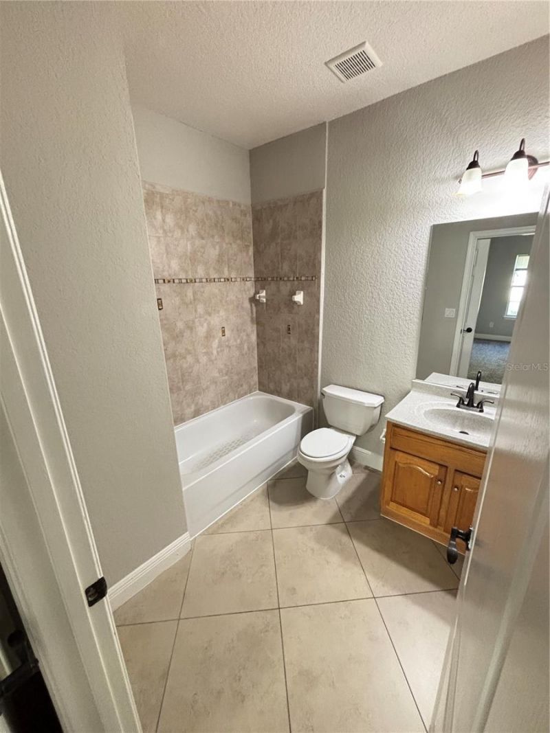 3719 S Lake Orlando Parkway, Unit 05, Orlando, FL 32808 Photo