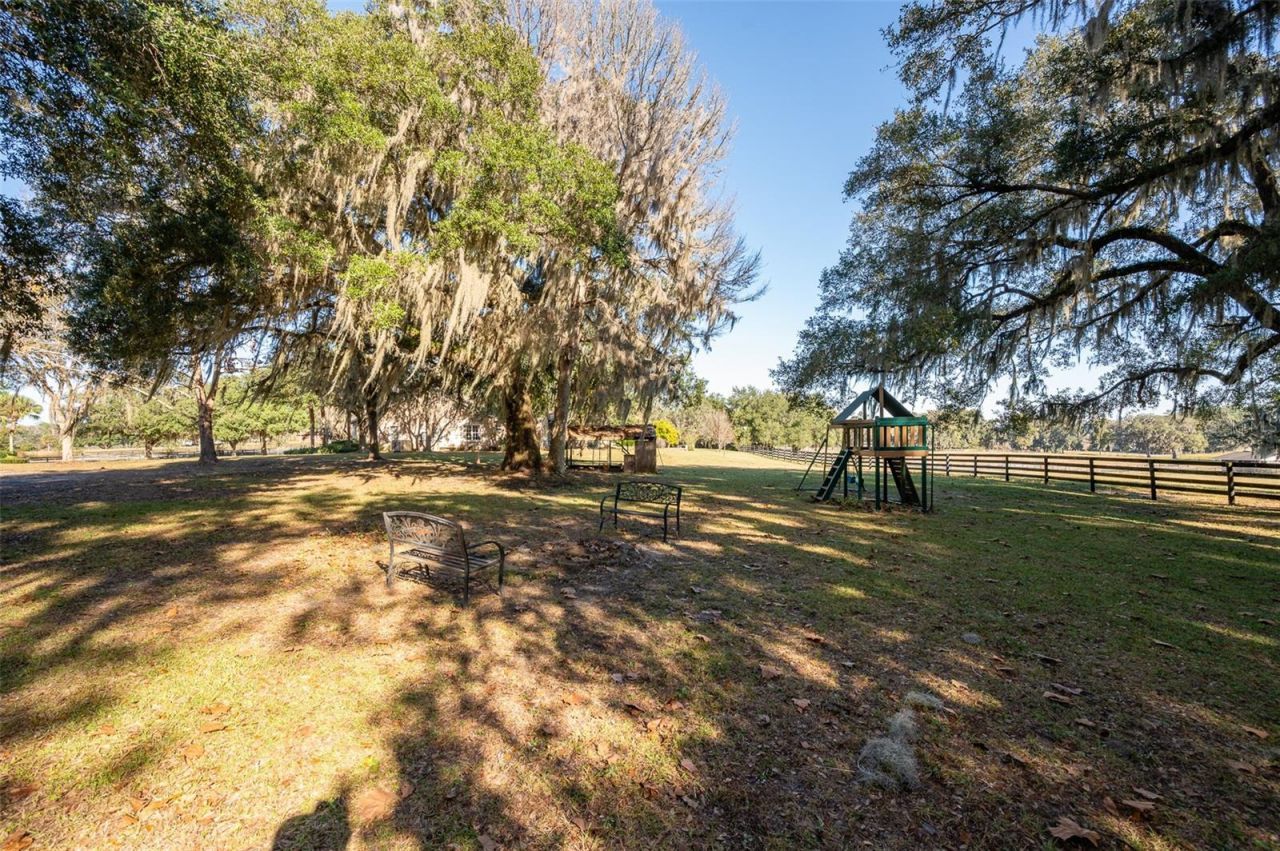 11715 NW 90th Avenue, Reddick, FL 32686 Photo