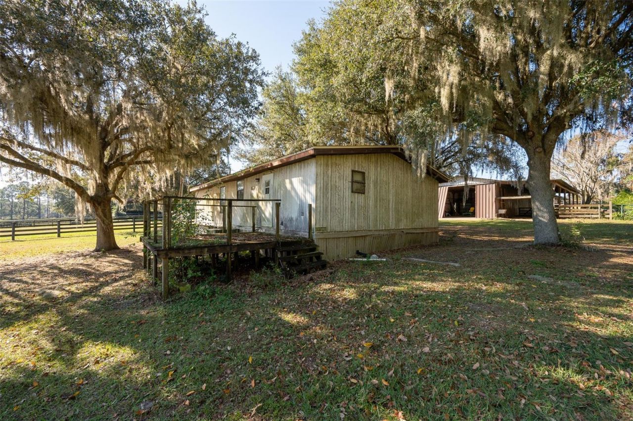 11715 NW 90th Avenue, Reddick, FL 32686 Photo