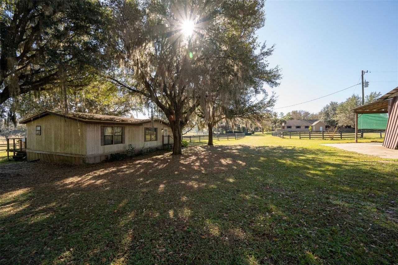 11715 NW 90th Avenue, Reddick, FL 32686 Photo