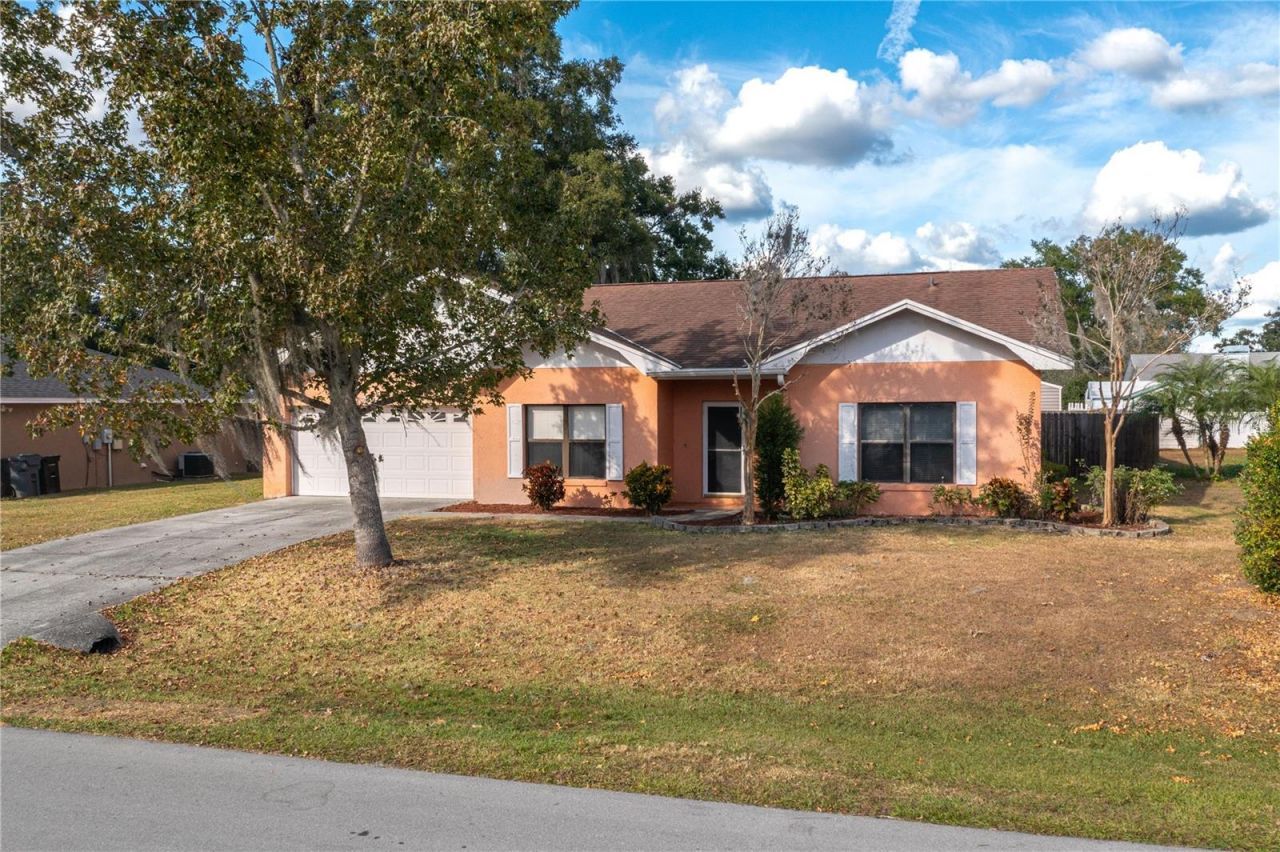 8526 Cherry Hill Drive, Lakeland, FL 33810 Main Photo
