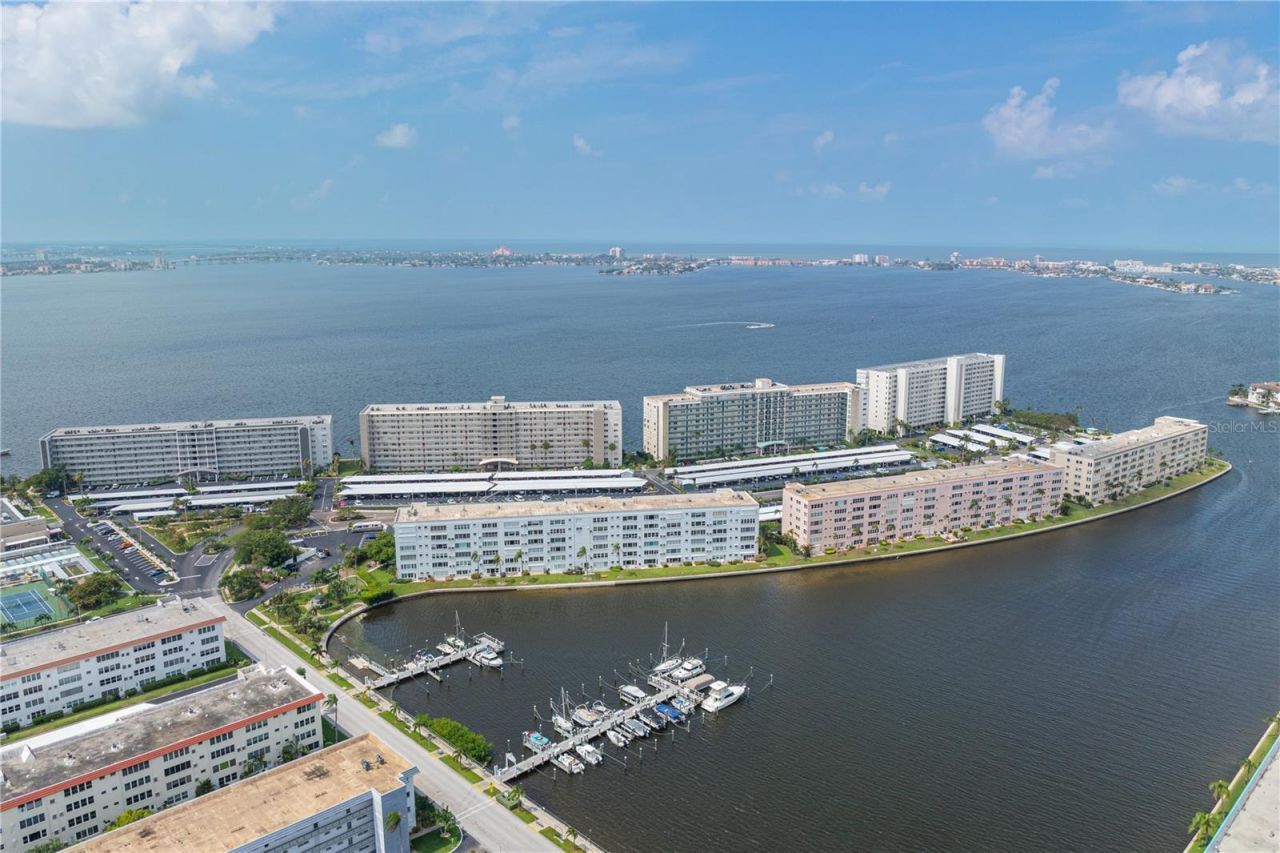 6075 Shore Boulevard S, Unit 501, Gulfport, FL 33707 Main Photo