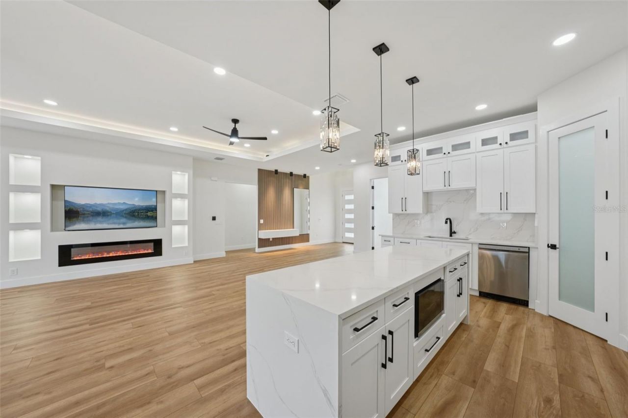 1584 Nursery Road, Clearwater, FL 33764 Photo