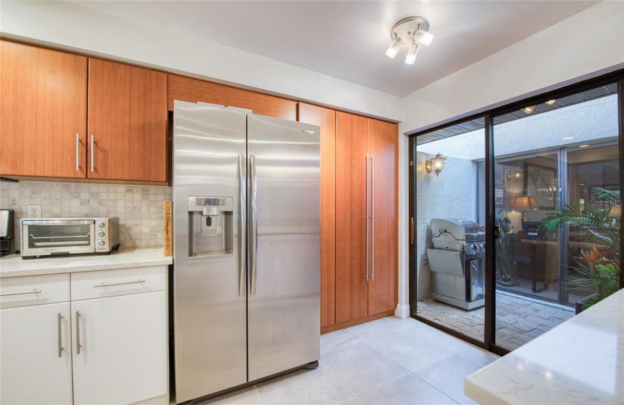 1304 Pasadena Avenue S, Unit 3, South Pasadena, FL 33707 Photo