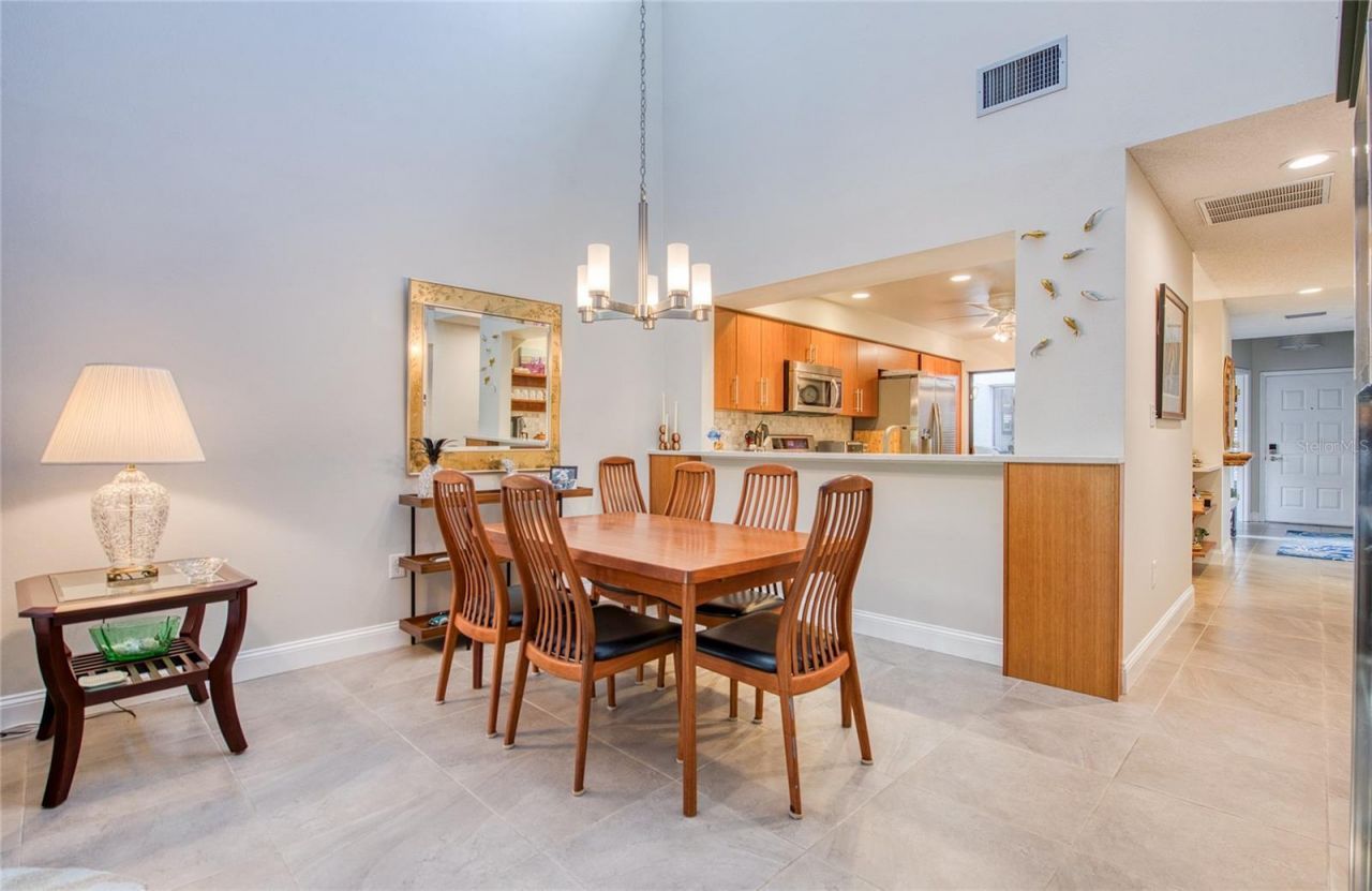 1304 Pasadena Avenue S, Unit 3, South Pasadena, FL 33707 Photo