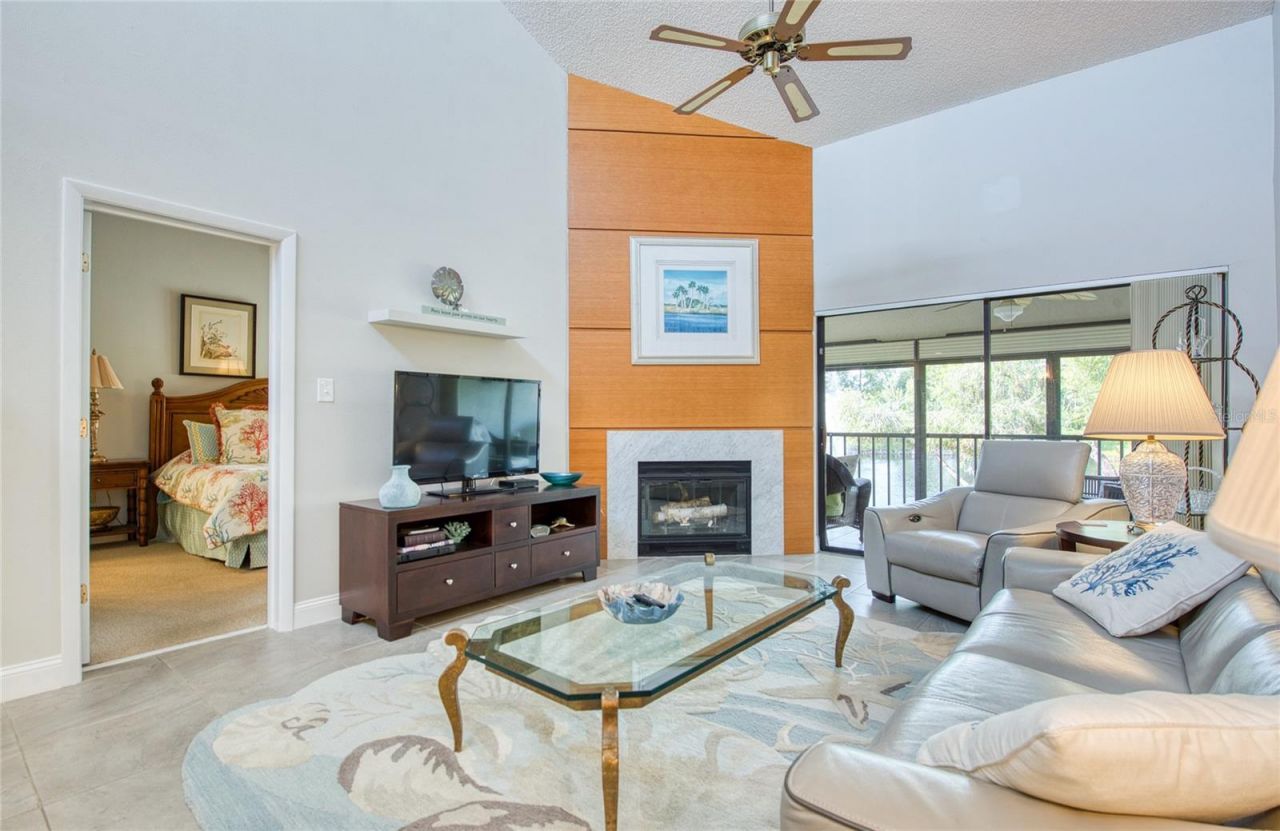 1304 Pasadena Avenue S, Unit 3, South Pasadena, FL 33707 Photo