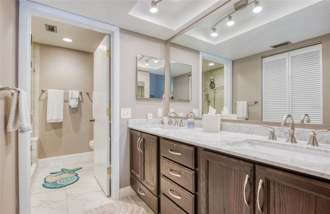 1304 Pasadena Avenue S, Unit 3, South Pasadena, FL 33707 Photo