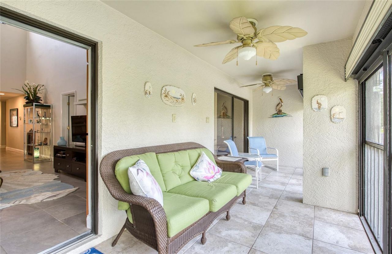 1304 Pasadena Avenue S, Unit 3, South Pasadena, FL 33707 Photo