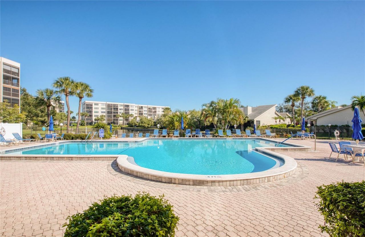 1304 Pasadena Avenue S, Unit 3, South Pasadena, FL 33707 Photo