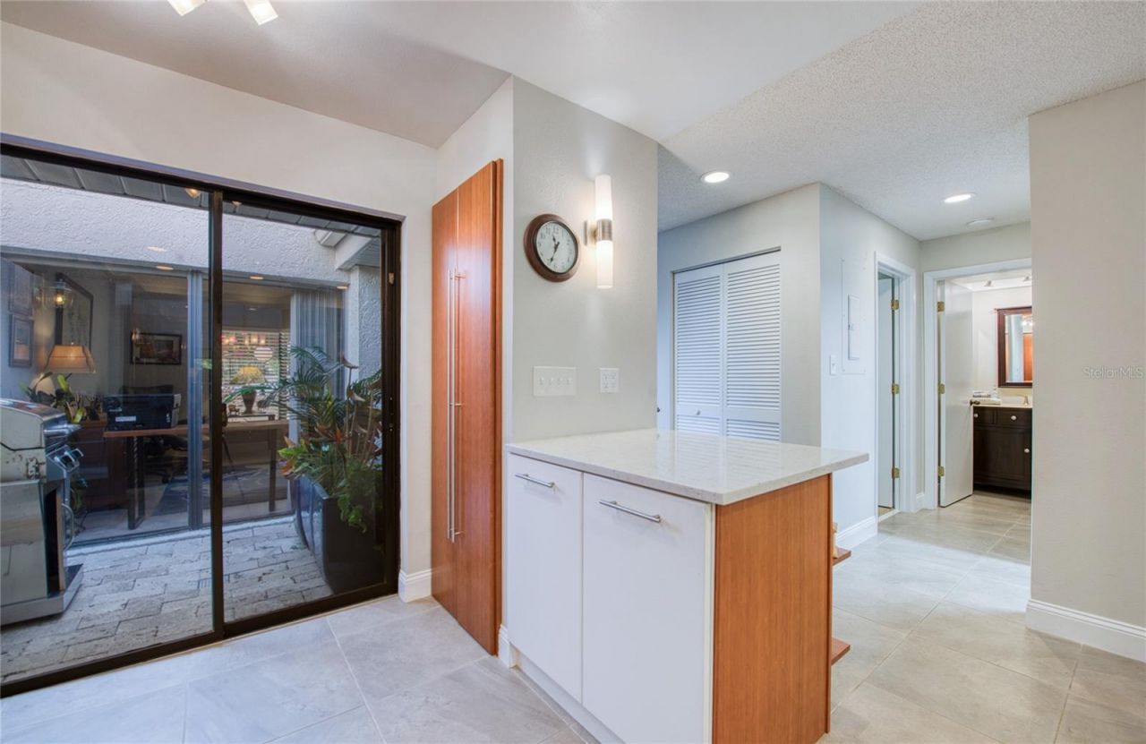 1304 Pasadena Avenue S, Unit 3, South Pasadena, FL 33707 Photo