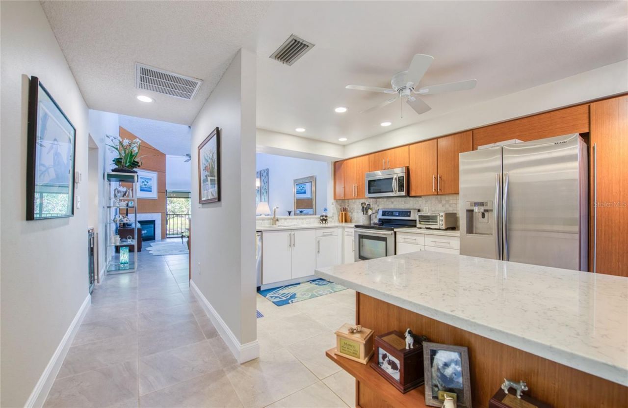 1304 Pasadena Avenue S, Unit 3, South Pasadena, FL 33707 Photo