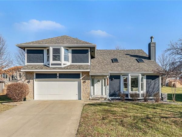 6015 NE Gladstone Lane, Kansas City, MO 64119