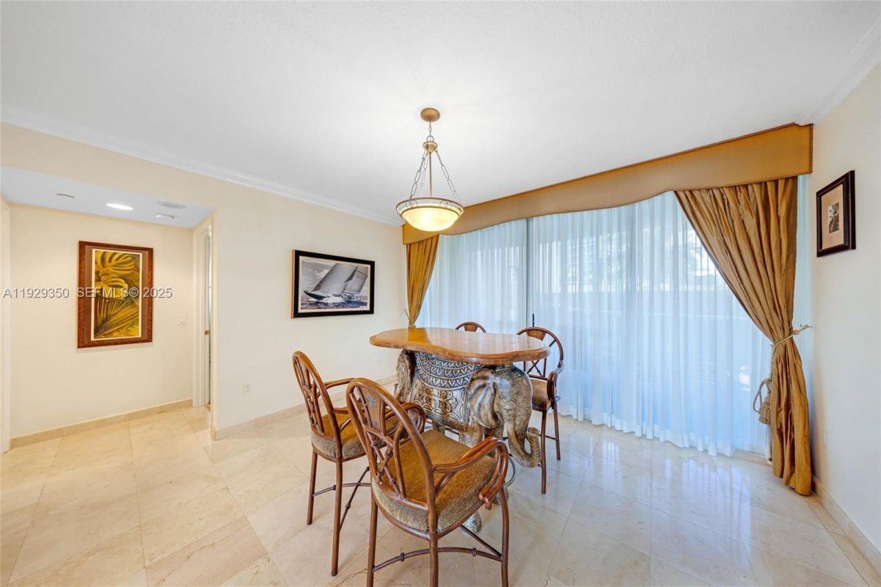 17555 Collins Ave, Unit 303, Sunny Isles Beach, FL 33160 Photo