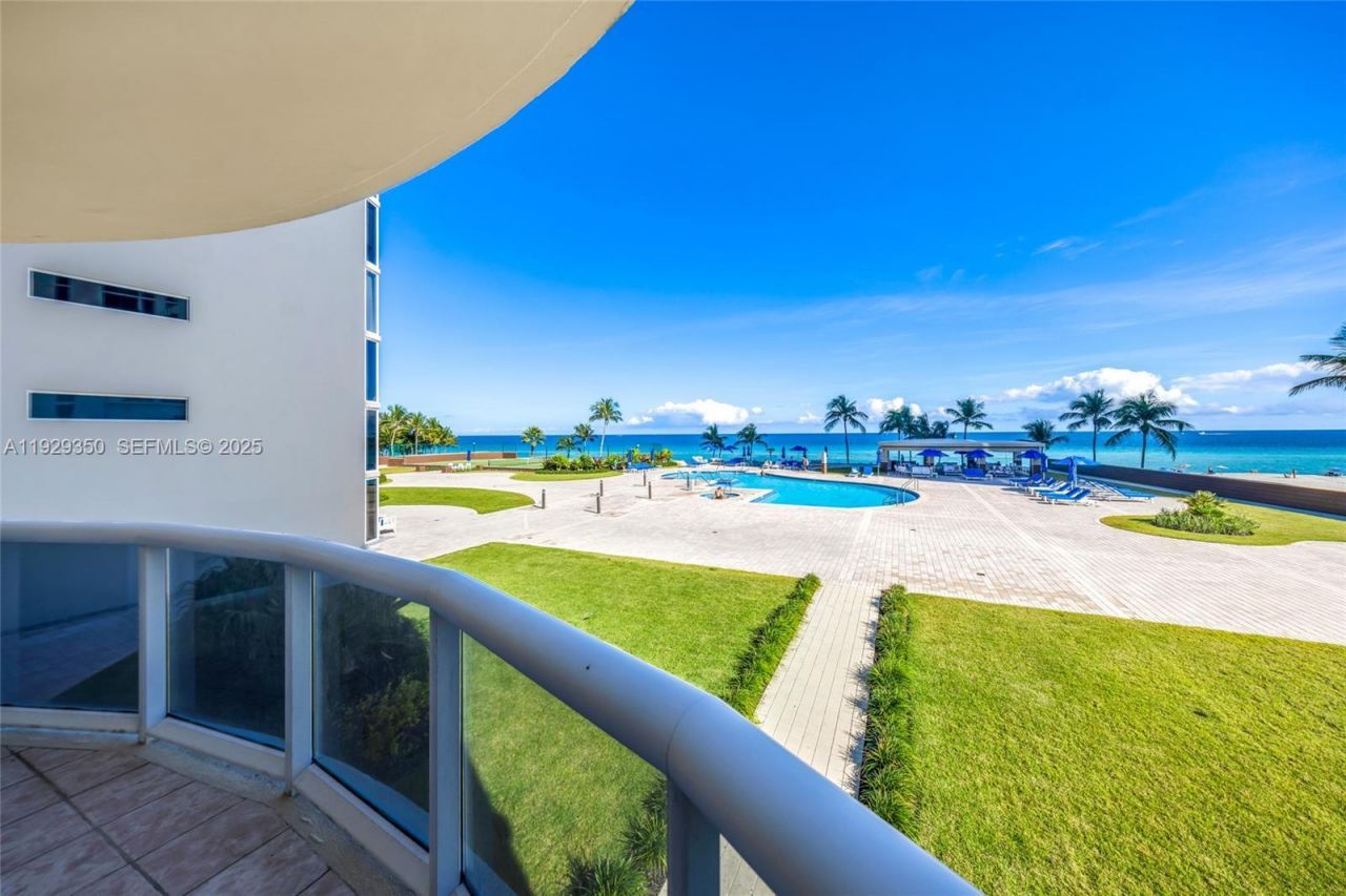 17555 Collins Ave, Unit 303, Sunny Isles Beach, FL 33160 Photo