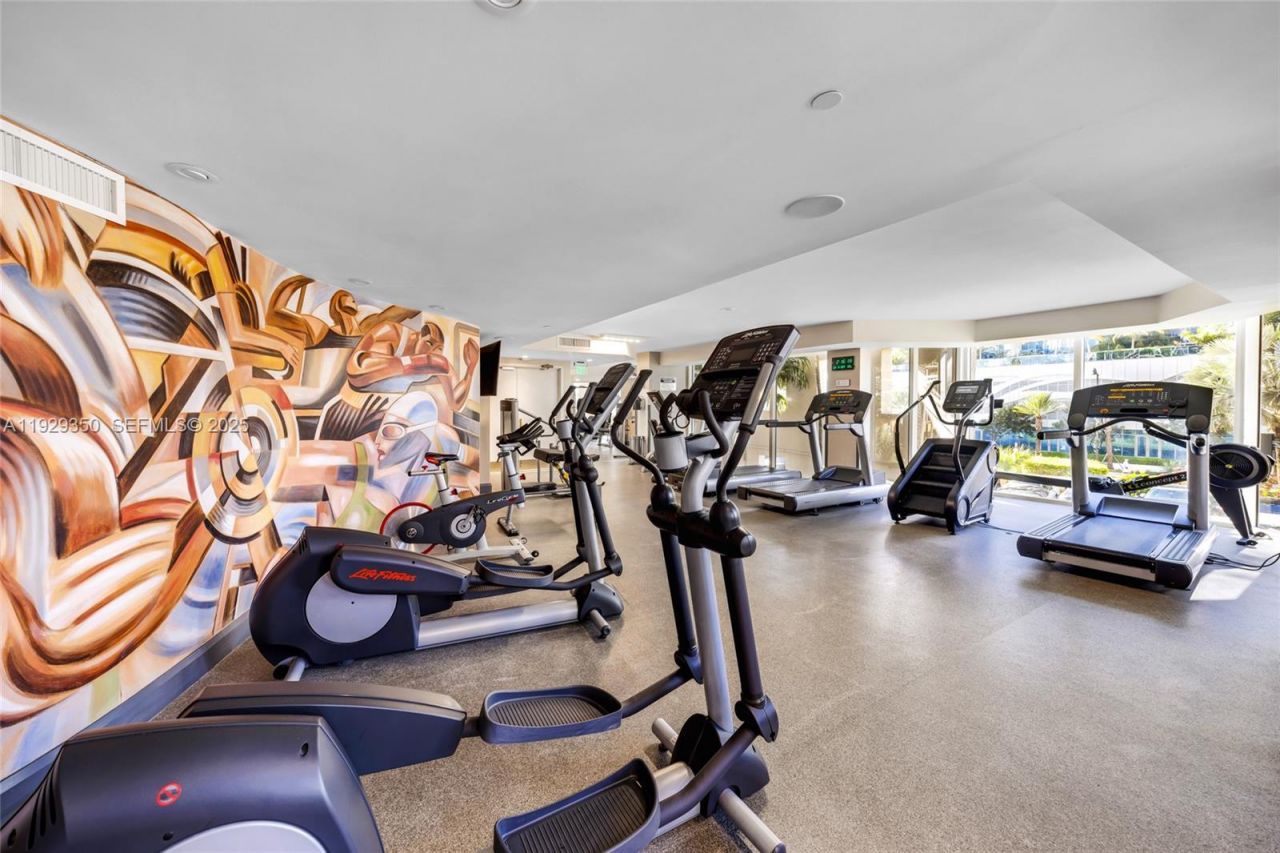 17555 Collins Ave, Unit 303, Sunny Isles Beach, FL 33160 Photo